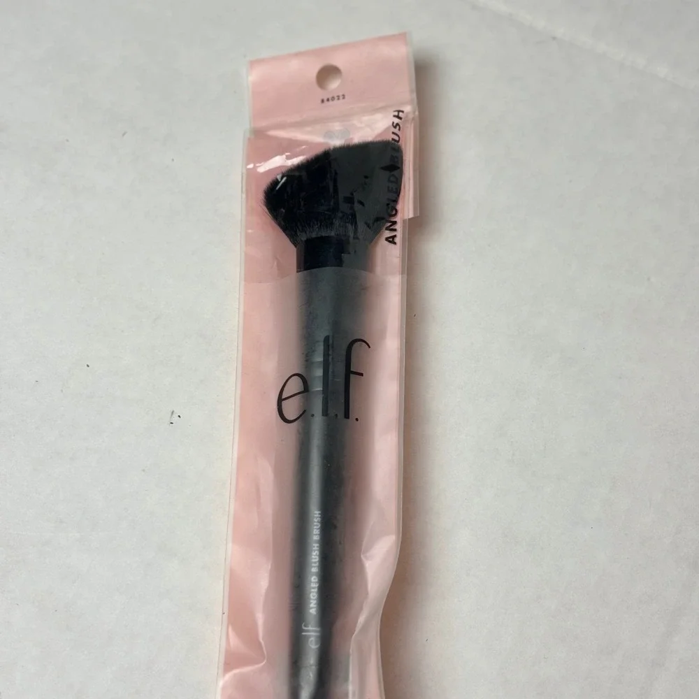 elf Angled Blush Brush 84022 Black Synthetic Slanted Makeup Brush New